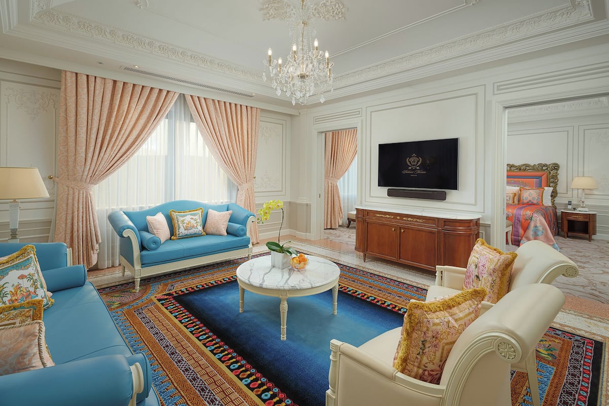 Signature Suite | 1 bedroom, minibar, in-room safe, desk