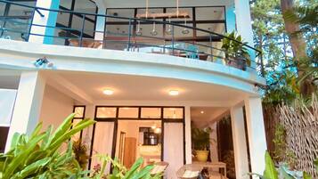 1 chambre, literie de qualité supérieure, matelas mémoire de forme