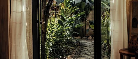 Ropa de cama de alta calidad y camas con efecto memoria