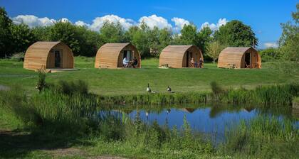 Somerset glamping pod with access to adventure activities.