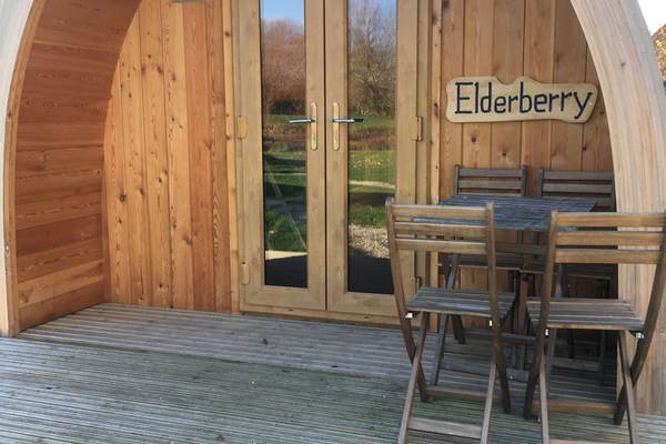 Elderberry glamping pod
