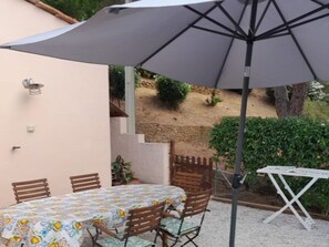 Outdoor dining - APP.TI MORCONE - MORCONE 9 (Capoliveri)