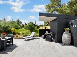 Outdoor dining - "Rasmina" - 1.2km from the sea by Interhome (Blåvand)