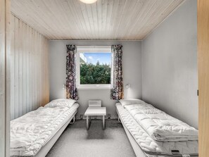 2 bedrooms, internet