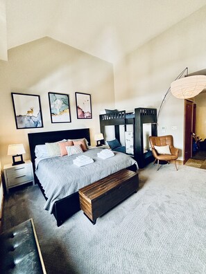 1 bedroom, iron/ironing board, travel cot, WiFi