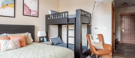 1 bedroom, iron/ironing board, travel crib, WiFi