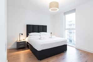 2 bedrooms, iron/ironing board, WiFi, bed sheets - The Hunt by Dublin At Home (Dublin)
