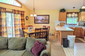 Chalet (3 Bedrooms) | Interior - The Bear Foot Lodge by Avantstay Game Room, Deck, Beach/lake Access (Albrightsville)
