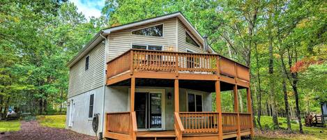 Chalet (3 Bedrooms) | Front of property