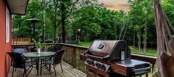 Hidden Bear by Avantstay A+ Central Location