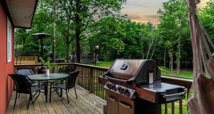 Hidden Bear by Avantstay A+ Central Location