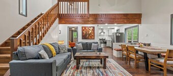 The Tranquil Trails by Avantstay Lake Access, Deck, Fireplace