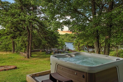 For Lake Sake by Avantstay Lakefront + Hot Tub + View