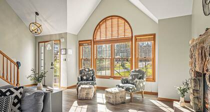 Laker's Pointe by Avantstay Lakefront Private Peninsula Hot Tub, Game Room