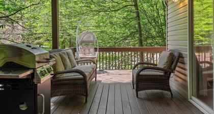 Tawny and Peaceful Game Room, Firepit, Patio/deck, Workspace