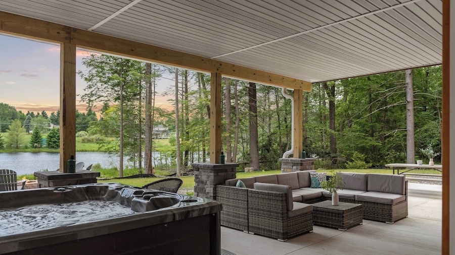 Nittany Cabin by Avantstay Lakefront, View, Firepit