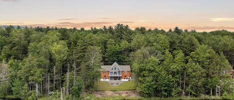 House (Multiple Bedrooms) | Front of property