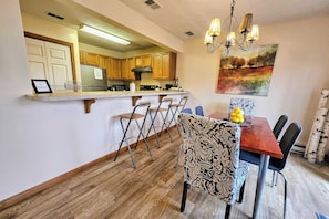 Interior - Summit Serenity by Avantstay Central Location w/ Mountain Views & Deck (Tannersville)