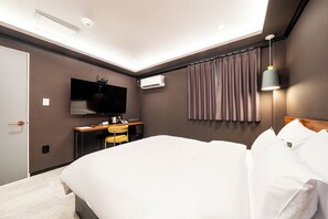 Standard Double Room | Individually decorated, free WiFi