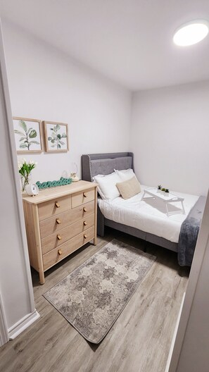 1 Schlafzimmer, Bügeleisen/Bügelbrett, kostenloses WLAN, Bettwäsche