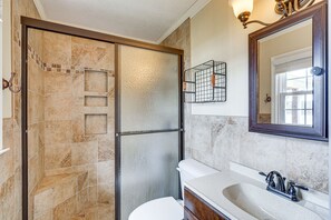 Hair dryer, towels