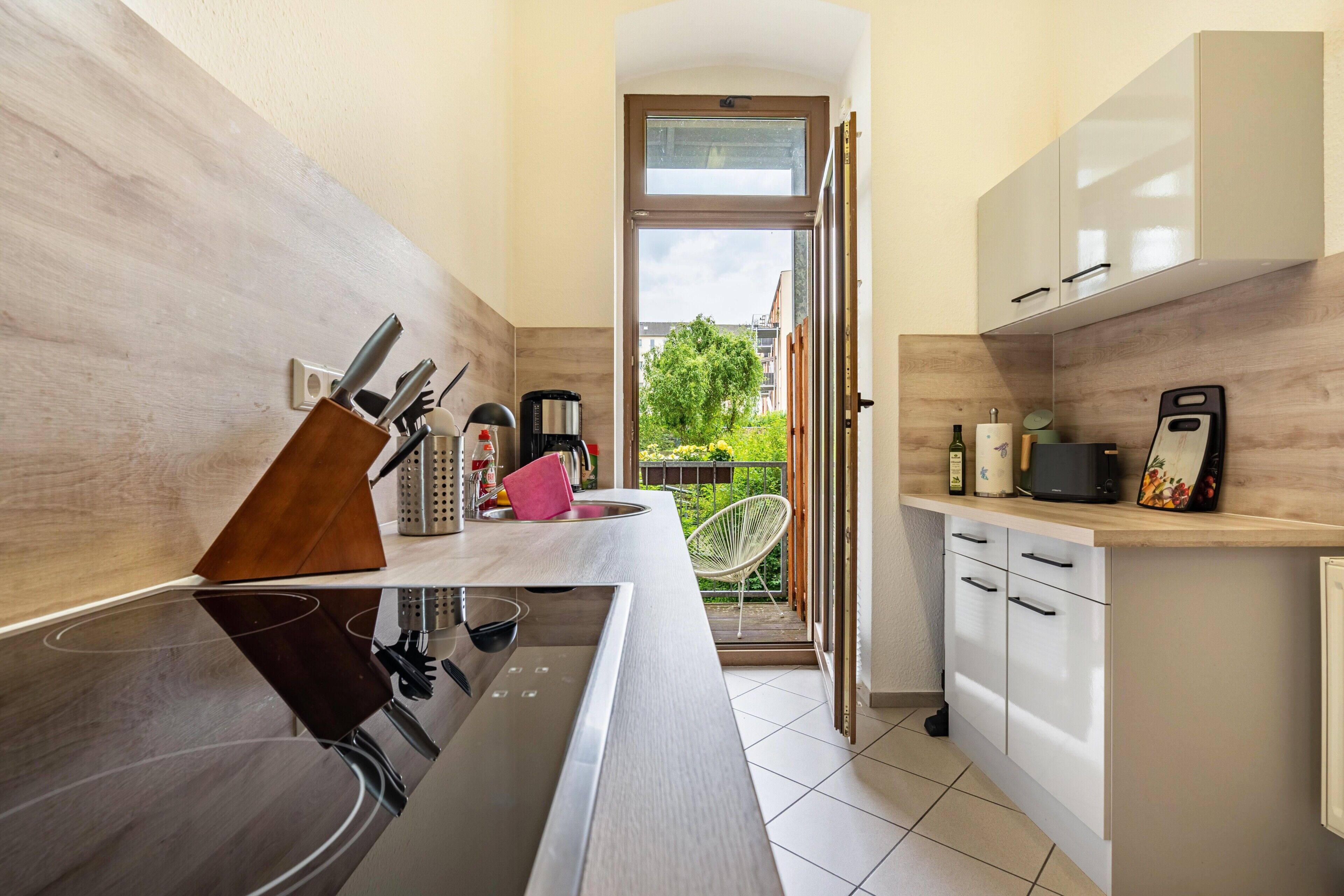 Réfrigérateur, four, plaque de cuisson, lave-vaisselle