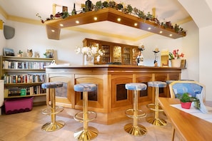Bar (en la propiedad)