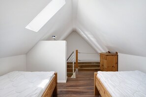 2 bedrooms, free WiFi, bed sheets
