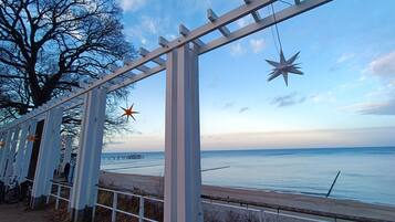 Tæt på stranden