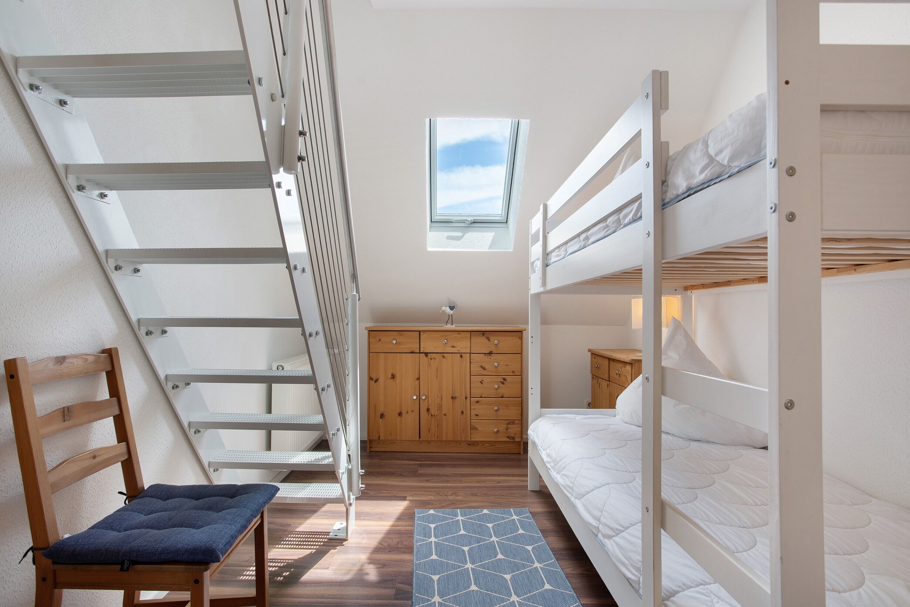 2 makuuhuonetta, ilmainen Wi-Fi, vuodevaatteet