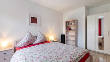 3 Schlafzimmer, Bügeleisen/Bügelbrett, kostenloses WLAN, Bettwäsche