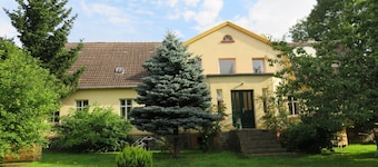 Apartment 'Hof Gerbert' with Shared Garden and Wi-Fi
