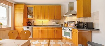 Apartment 'Ferienwohnung Steffen' with Private Terrace and Wi-Fi