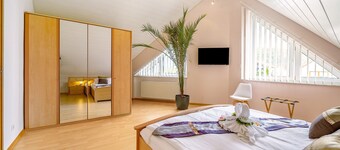 Apartment 'Ferienwohnung Steffen' with Private Terrace and Wi-Fi