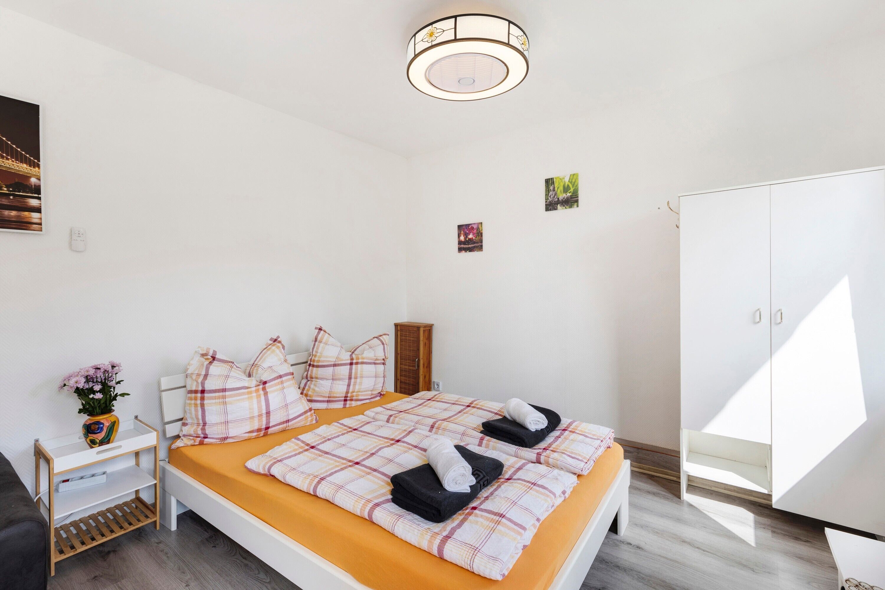 1 camera, Wi-Fi gratuito, lenzuola