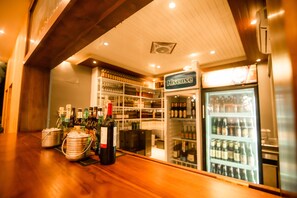 Bar (en la propiedad)