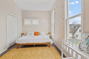 3 soveværelser, skrivebord, strygejern/strygebræt, gratis Wi-Fi