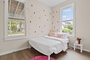 2 chambres, bureau, fer et planche à repasser, Wi-Fi gratuit