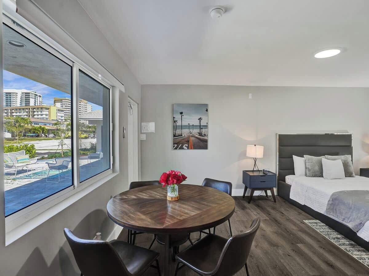 Iron/ironing board, travel cot, free WiFi, bed sheets