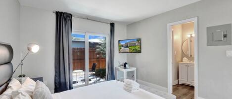 1 bedroom, iron/ironing board, travel crib, free WiFi