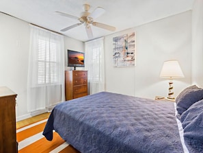 3 室のベッドルーム、WiFi (無料)