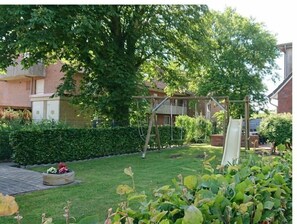 Children’s area - Janssen Comfortable holiday residence (Norddeich)