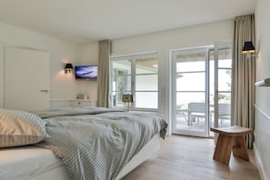 5 bedrooms, free WiFi