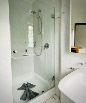 Dusche, Haartrockner