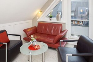 Tv, dvd-spelare och en stereo