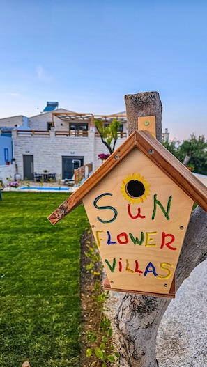Property entrance - Sun Flower Villas (Chania)