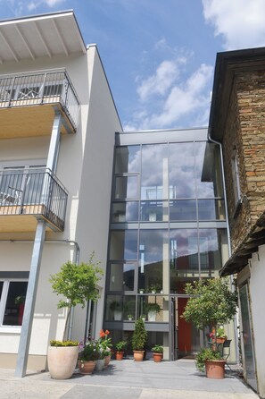 Exterior - Landhotel Sanct Peter (Bad Neuenahr-Ahrweiler)