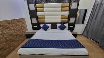 Phòng đôi Deluxe | Truy cập Internet không dây miễn phí, bộ trải giường