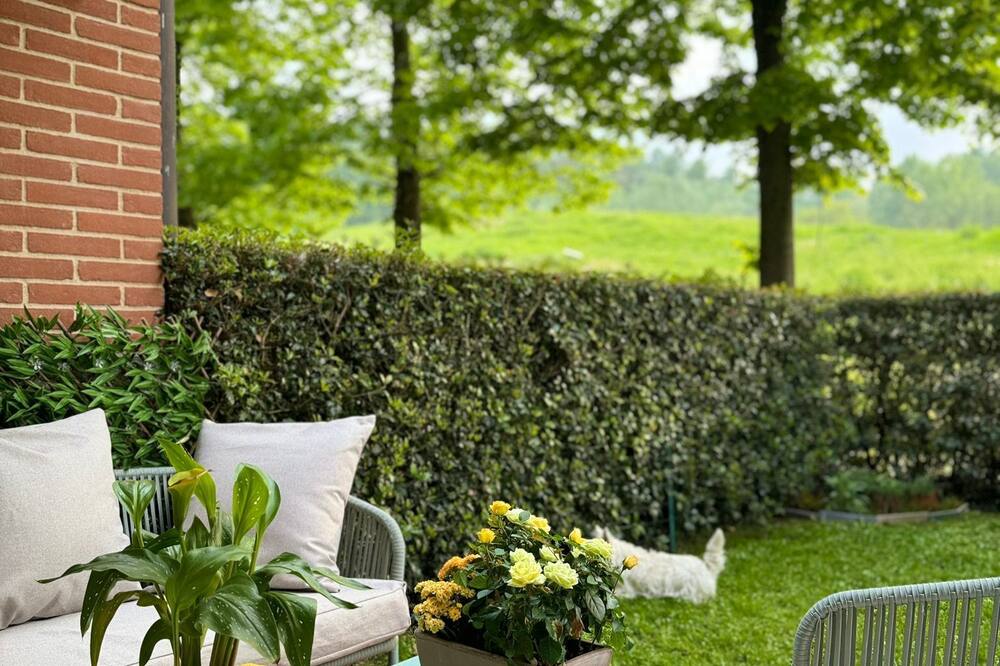 Dimore - Granaio nr 5 \nCharming apartment with private garden in the countryside