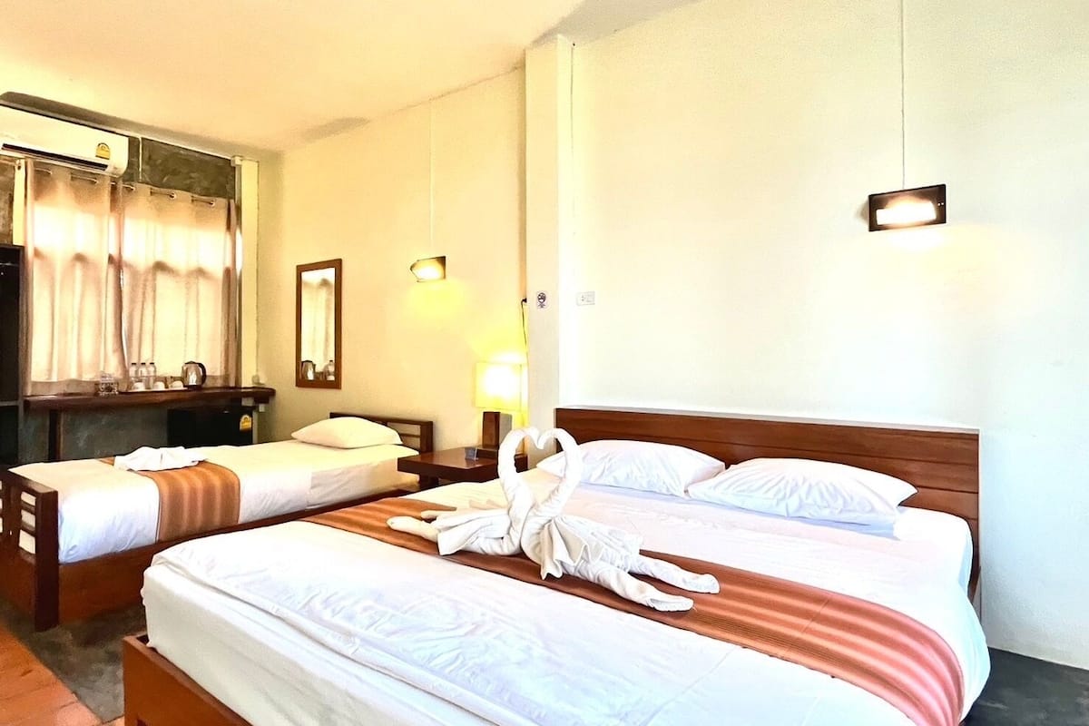 Deluxe Sea View | 1 bedroom, premium bedding, pillow-top beds, desk
